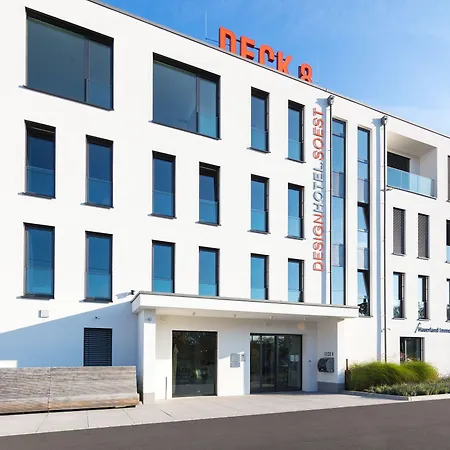 Deck 8 Designhotel.soest 3*