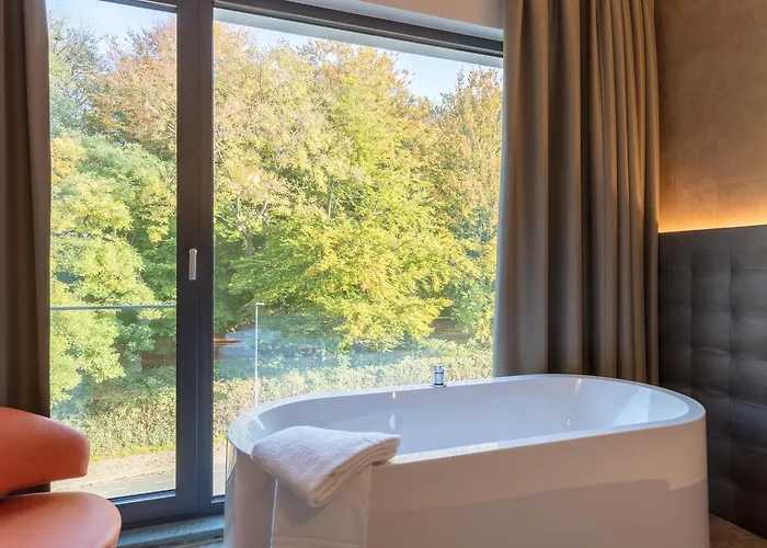 Deck 8 Designhotel.soest 3* 조에스트